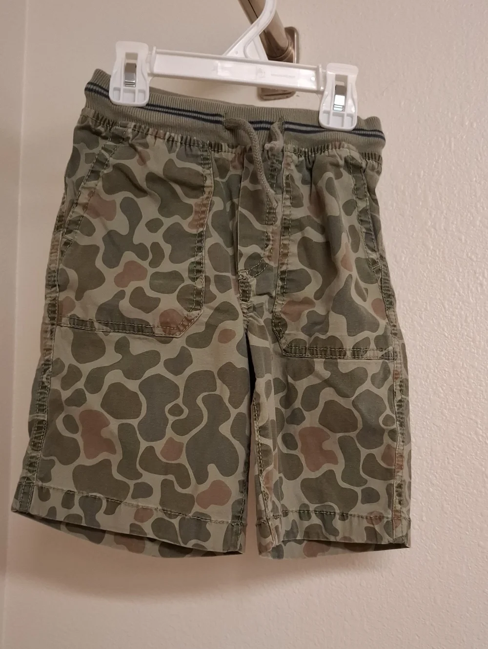 OshKosh B'gosh Boys Camouflage Cargo Shorts - Green/Brown